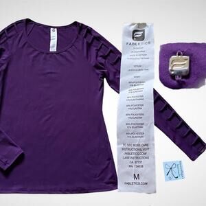 Fabletics Evangeline lattice square cut-out sleeves Sz M